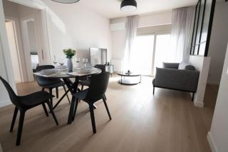 Modern 7th-floor apartment with city view (FORM_G2) - Atene - 0