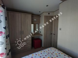 Haywood - 3 bed Pet Friendly Holiday Home at Seal Bay - Selsey - 3