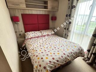 Haywood - 3 bed Pet Friendly Holiday Home at Seal Bay - Selsey - 4