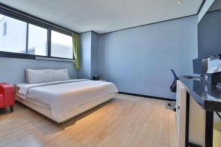 Hermes Hotel - Busan - 9