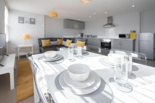 Beautiful, Spacious 1 bed flat - Brentwood - 9