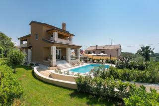 Beautiful villa Keli with pool in Vizinada - Ferenci - 0