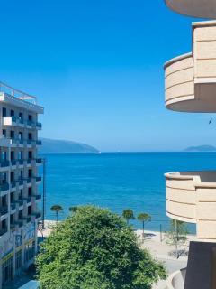 Lungomare Apartament - Vlorë - 0