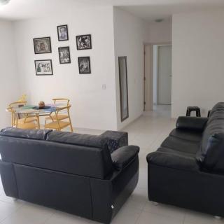 Apto no Jd Indaiá com piscina a 300m da praia - Bertioga - 1