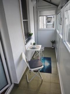 TwoWheels Apartment - apartment with bicycles - 7