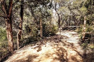 Cozy Cabin w Pvt Heated Pool Under Epic TX Stars - Dripping Springs - 1