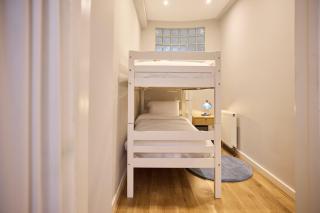 The West Kensington Hideout - Cozy 2BDR Flat with Garden - Londra - 6