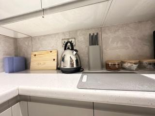 Large 4BR with 4En-Suite Bath Rooms Family House in Canary Wharf - 3