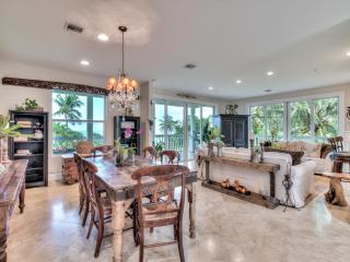 Sol Mar-Oceanfront Beachhouse - 4