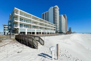 Charming 2bd/15ba Beachfront Condo w/ Pool View - Gulf Shores - 9