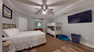 3br/3ba w/ Lazy River & Slide Sleeps 8 - Orange Beach - 8