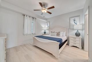 Charming 2bd/15ba Beachfront Condo w/ Pool View - Gulf Shores - 4