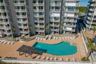 Beautiful 3BR/2BA Beachfront Condo,Sleeps 8 - Orange Beach - 4