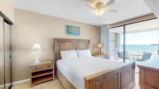 Beautiful 3BR/2BA Beachfront Condo,Sleeps 8 - Orange Beach - 2