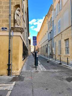 Petit Cocon avec Vue Dernier Etage - Mazarin 1833 - Aix-en-Provence - 2