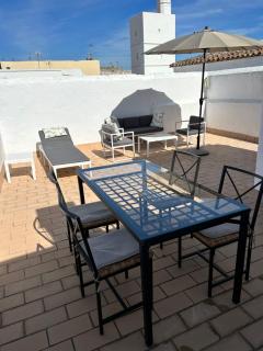 ESTUDIO CON TERRAZA CHILL - 1