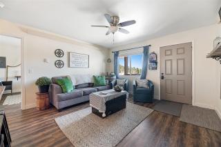 35 3rd street Upper Townhome - 4
