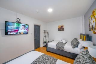 *F18GH* For relaxed & Cosy stay/Free Parking/WiFi - Leeds - 1