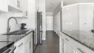Landing Modern Apartment with Amazing Amenities ID1234X280 - 5