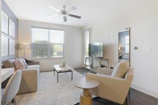 Landing Modern Apartment with Amazing Amenities ID8348X93 - 9