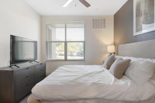 Landing Modern Apartment with Amazing Amenities ID8348X93 - 1