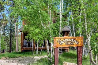 Mercantile Cabin - Lead - 9