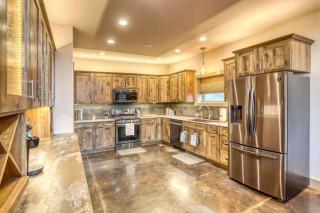 Lucky Lazy E - Lead - 3