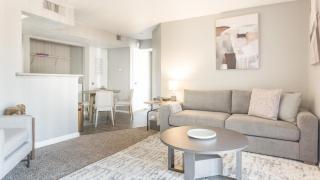 Landing Modern Apartment with Amazing Amenities (ID8733X1) - 0