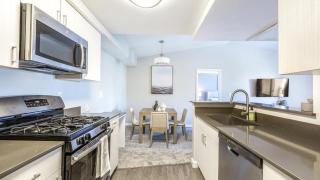 Landing Modern Apartment with Amazing Amenities (ID8352X36) - 8