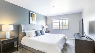 Landing Modern Apartment with Amazing Amenities (ID8352X36) - 5