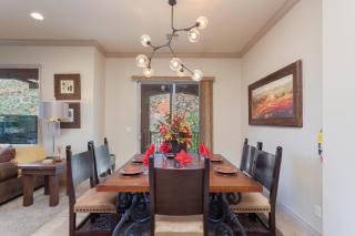 Coral Springs B8 Sleeps 8, Beautiful Complex Amenities with Pool and Private BBQ Grill - Washington - 3