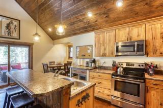 Stem Winder Lodge - Lead - 4