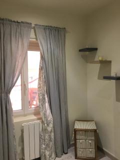 Maison Jaune - Stains - 1