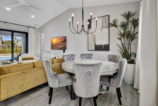 Luxury Retreat in Secret Paradise - Bonita Springs - 2