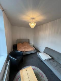 Cute little bungalow - 6