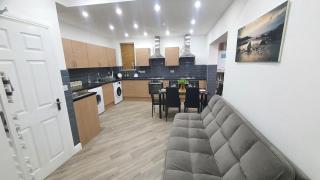 Highfield House - Ensuite, Parking, Wifi, Smart TV, Self Catering - Serving Contractors, Tourists, Santa Pod & Silverstone!!! - Wellingborough - 6