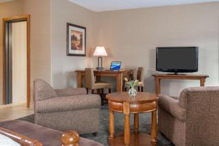 Best Western Plus Waterbury - Stowe - 1