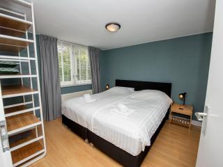 spacious holiday home with private jetty - Terherne - 7