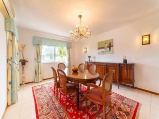 Comfortable house with garden and swimming pool - - 8