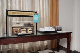 Hampton Inn Easton - Easton - 1