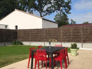 Maison de charme rénovée avec piscine, spa et proximité des plages vendéennes - FR-1-426-464 - La Garnache - 1