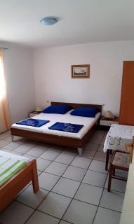 Apartments with a parking space Lopar, Rab - 22579 - Lopar - 9