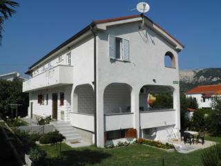 Apartments with parking space Baska, Krk - 22662 - 0
