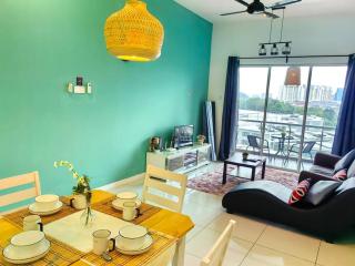 SA 1-10PAX SkyPod Puchong 2Room IOI Mall LRT WiFi - Puchong - 2