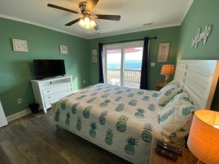 2 if by Sea- East Unit - Emerald Isle - 2