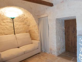 Trullo holiday home with pool near Cisternino - Ostuni - 4