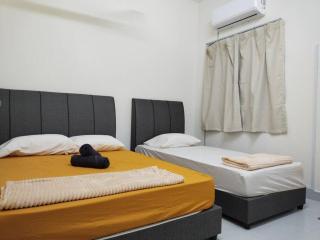 746 GCH S2 # U Homestay - 2