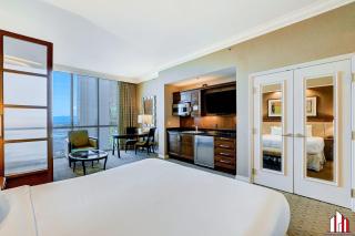 MGM Signature-29-804 Penthouse Jacuzzi Studio - 5