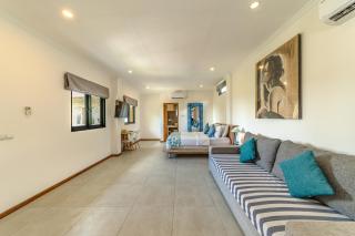 Komodo Suites Downtown Managed by CPM Bali - Labuan Bajo - 8