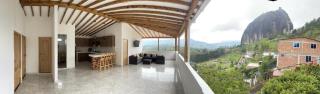 Cómoda casa con espectacular vista a la piedra y embalse - Guatapé - 2